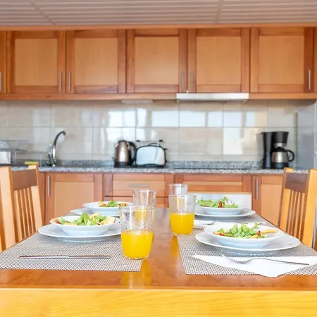 Semesterbostad Casa Raivinha *