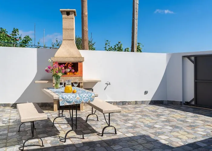 Casa Raivinha * أركو دا كالهيتا