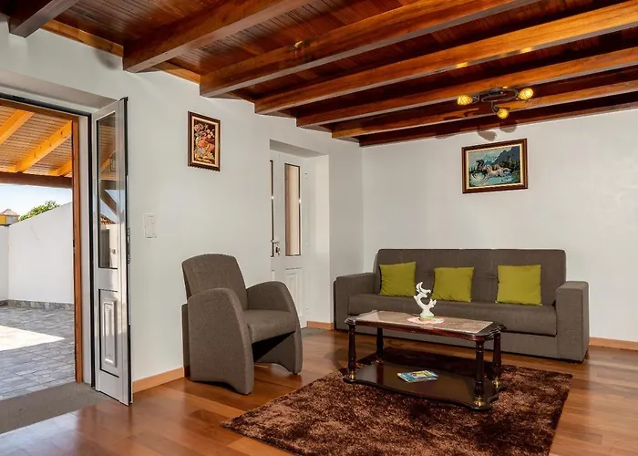 Holiday home Casa Raivinha Arco da Calheta (Madeira)
