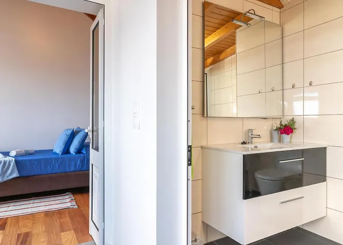 بيت للعطل Casa Raivinha *